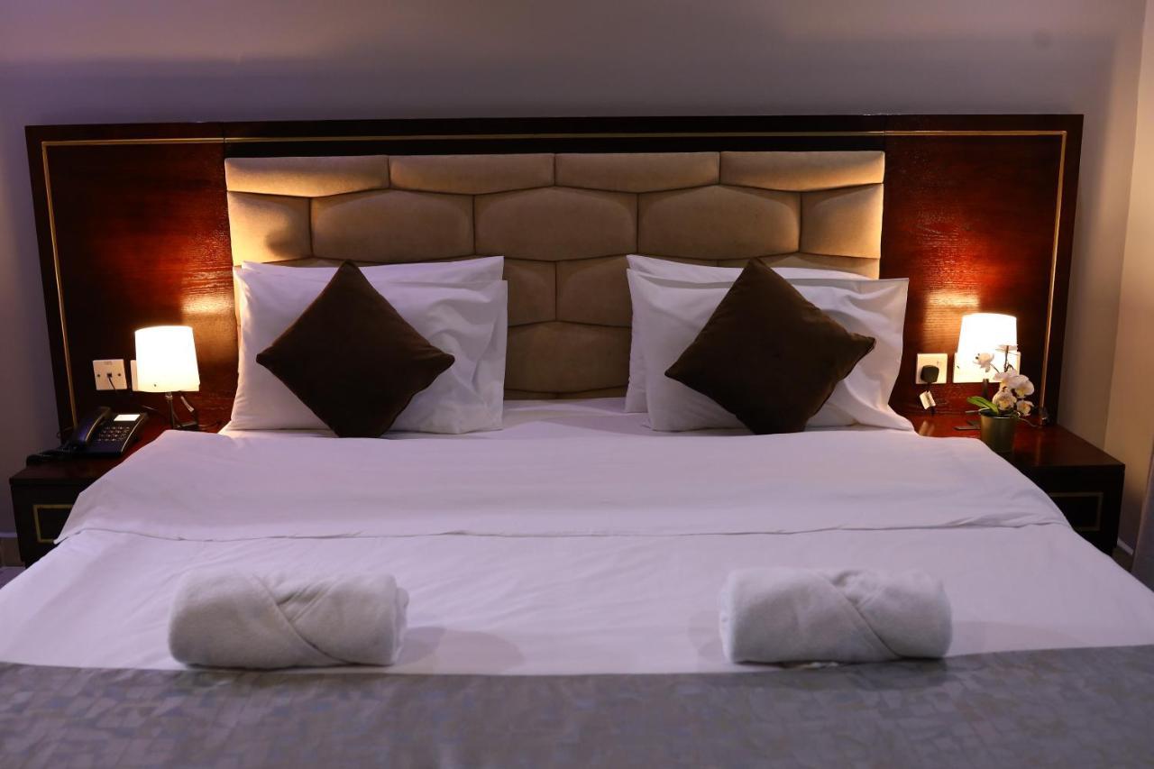 The K Hotel Дубай Екстер'єр фото
